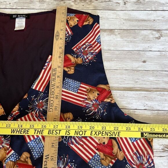 111 MAIN Vest Size 2X 4th Of July Teddy Bear USA American Flag Fireworks EUC - Picture 3 of 12